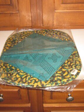 Placemats & Napkins from Nigeria Green & Gold